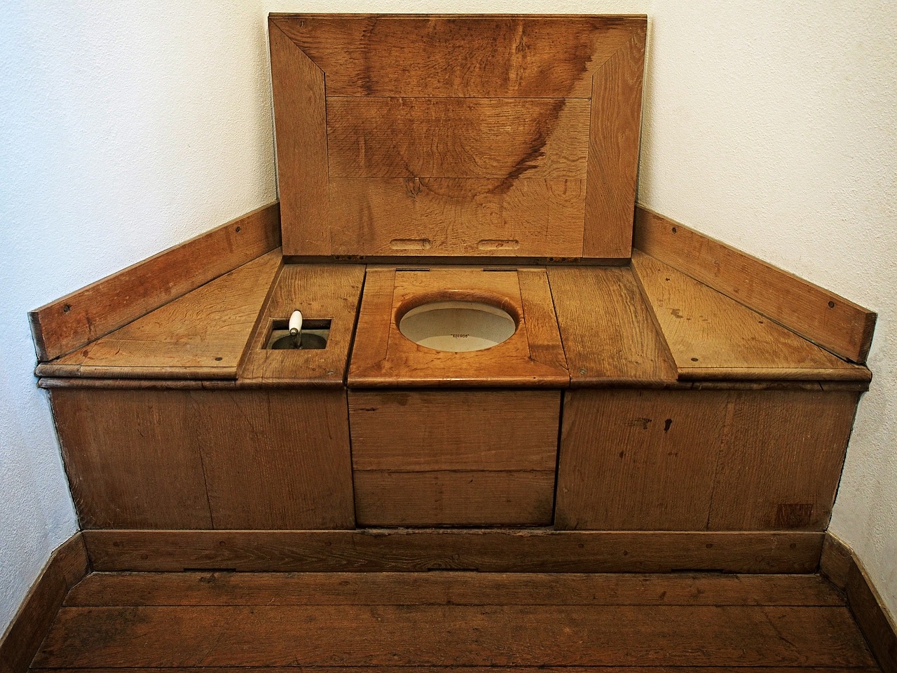 Toilets - commode
